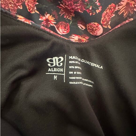 Albion Fit The Natalie in Pink Dizzy One Piece Swimsuit Size Medium - Picture 4 of 7